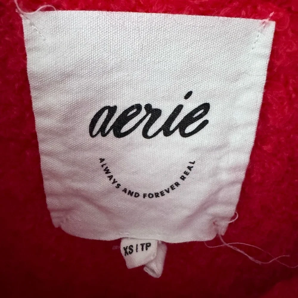 aerie red fuzzy v neck medium weight oversized sweater Size XS